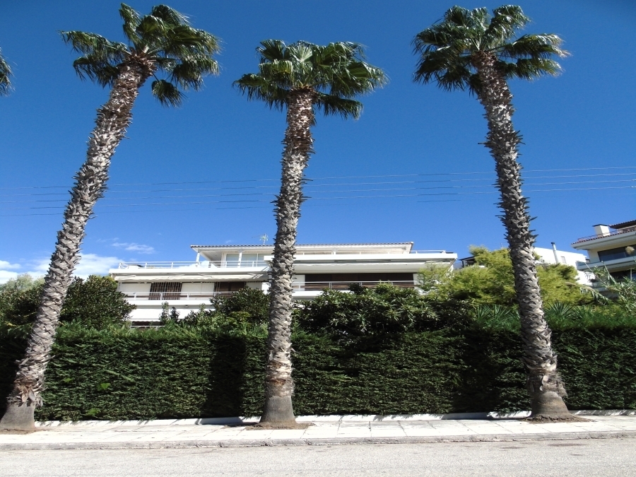 (For Sale) Residential Maisonette || East Attica/Vouliagmeni - 170 Sq.m, 3 Bedrooms, 3.500.000€ 